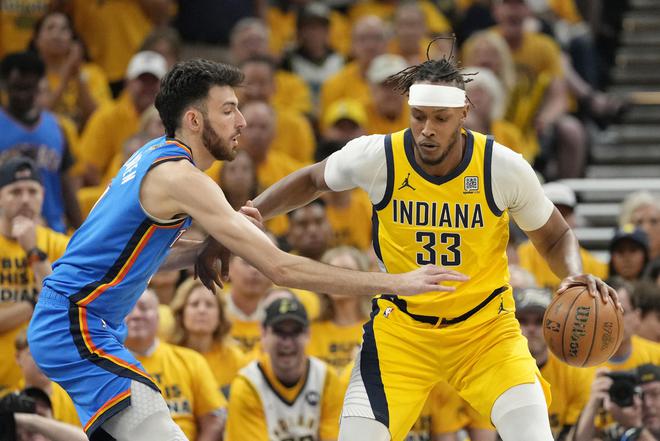 雷霆官宣续约霍姆格伦，夯实未来夺冠基石