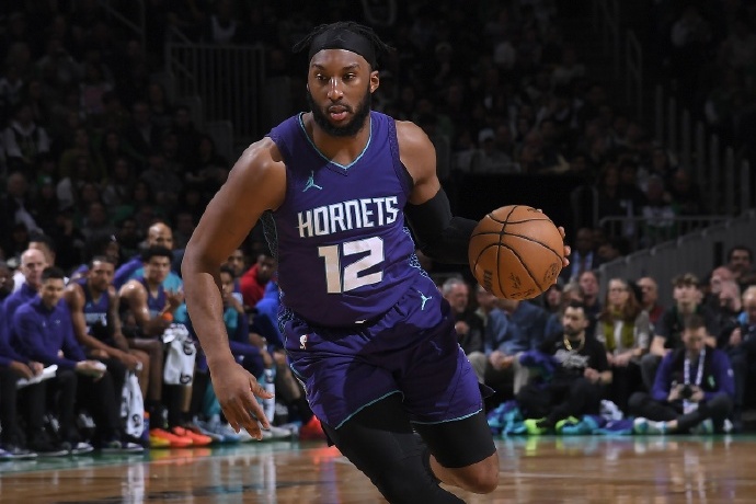 黄蜂裁掉奥科吉，阵容调整瞄准未来